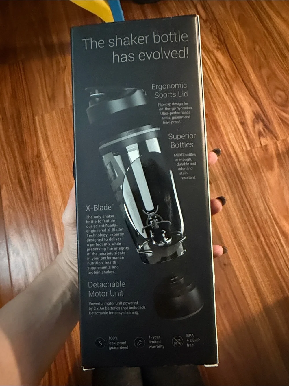 Mixr electronic shaker
